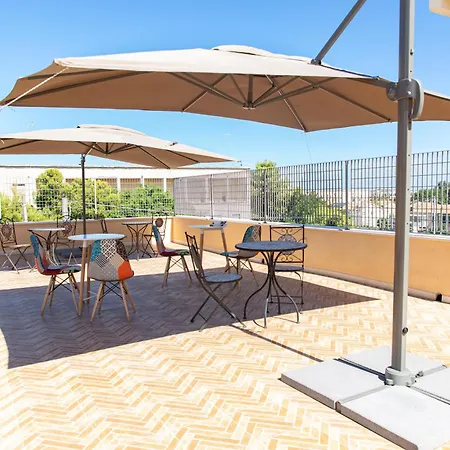 Syraka Lr Collection Hotel