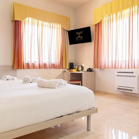 Syraka Lr Collection