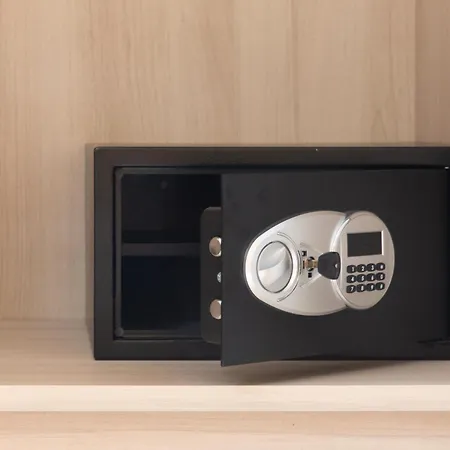 Syraka Lr Collection Hotel