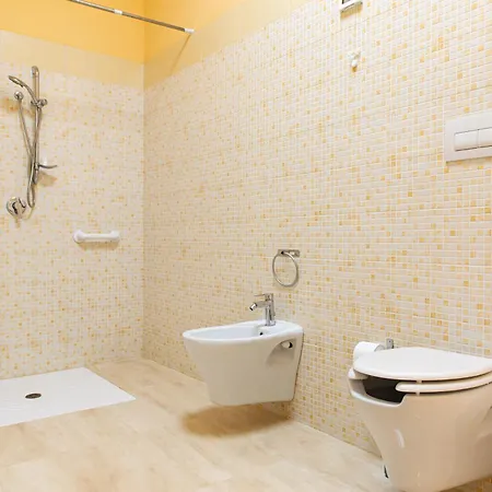 Syraka Lr Collection